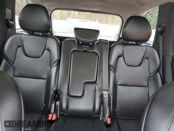 2018 Volvo XC90 Momentum with VIN YV4102XK6J1323064, listed as a Copart auction lot 80580774 with 208,422 mi miles and Clean Title. Bid and sale history available at carsss.com. Image 10.