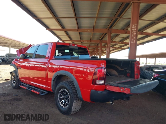 2016 Ram 1500 Rebel z VIN 1C6RR7YT3GS175255, wystawiony jako IAAI lot #42085582 z przebiegiem 67 971 mil mil oraz . Historia ofert i sprzedaży dostępna na DreamBid. Obrazek 3.