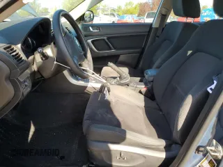 2008 Subaru Outback i z VIN 4S4BP61C387310867, wystawiony jako Copart lot #53750155 z przebiegiem 219 543 mil mil oraz Szkoda całkowita • Salvage title. Historia ofert i sprzedaży dostępna na DreamBid. Obrazek 7.