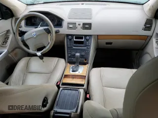2006 Volvo XC90 2.5L Turbo with VIN YV4CY592661256828, listed as a Copart auction lot 73876354 with Not Provided miles and Non Repairable. Bid and sale history available at carsss.com. Image 8.