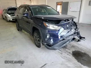 2022 Toyota RAV4 Hybrid XLE Premium with VIN 4T3B6RFV0NU097458, listed as a Copart auction lot 59433035 with 39,742 mi miles and Salvage title. Bid and sale history available at DreamBid. Image 14.