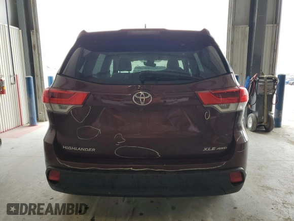 2017 Toyota Highlander XLE z VIN 5TDJZRFH8HS371458, wystawiony jako Copart lot #53861415 z przebiegiem 160 802 mil mil oraz Szkoda całkowita • Salvage title. Historia ofert i sprzedaży dostępna na DreamBid. Obrazek 6.