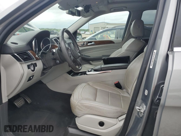 2015 Mercedes-Benz M 400 with VIN 4JGDA5GB0FA519003, listed as a Copart auction lot 54489915 with 149,796 mi miles and Clean Title. Bid and sale history available at DreamBid. Image 7.