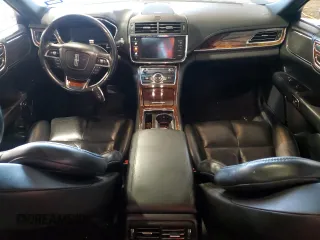 2018 Lincoln Continental Select with VIN 1LN6L9SK2J5603536, listed as a Copart auction lot 82035034 with 221,142 mi miles and Salvage Title. Bid and sale history available at carsss.com. Image 8.