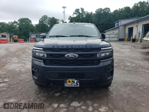 2024 Ford Expedition Max Limited z VIN 1FMJK2A8XREA45702, wystawiony jako Copart lot #61544555 z przebiegiem 17 179 mil mil oraz Szkoda całkowita • Salvage title. Historia ofert i sprzedaży dostępna na DreamBid. Obrazek 5.