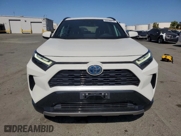 2022 Toyota RAV4 Hybrid SE with VIN 2T3T6RFV8NW034399, listed as a Copart auction lot 60249015 with 39,495 mi miles and Salvage title. Bid and sale history available at DreamBid. Image 5.
