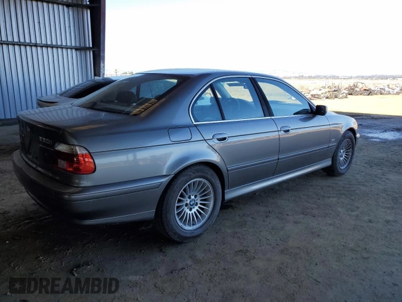 2002 BMW 5 Series 530iA with VIN WBADT63472CK27047, listed as a Copart auction lot 84246154 with 144,170 mi miles and Salvage Title. Bid and sale history available at carsss.com. Image 3.