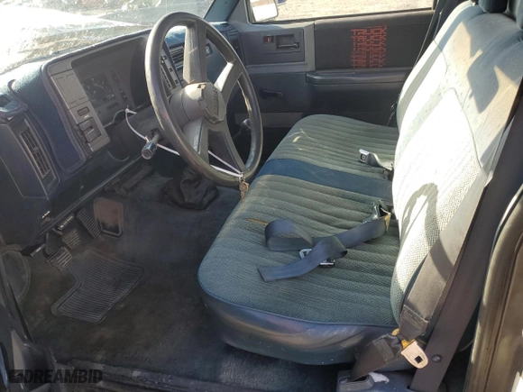 1993 Chevrolet S-10 EL with VIN 1GCCS14A9P0138212, listed as a Copart auction lot 84046324 with 214,334 mi miles and Salvage Title. Bid and sale history available at carsss.com. Image 7.
