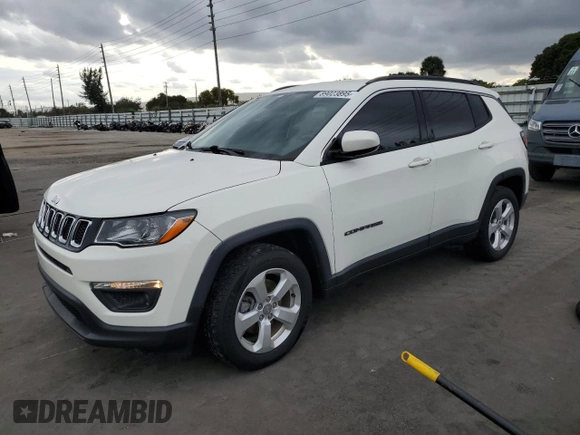 2019 Jeep Compass Latitude with VIN 3C4NJCBB3KT699410, listed as a Copart auction lot 59721025 with 44,506 mi miles and Non repairable. Bid and sale history available at DreamBid. Image 1.