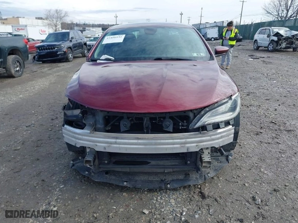 2015 Chrysler 200 Limited with VIN 1C3CCCAB6FN741551, listed as a IAAI auction lot 41800931 with 166,907 mi miles. Bid and sale history available at carsss.com. Image 11.