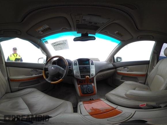 2004 Lexus RX 330 z VIN JTJHA31U040057806, wystawiony jako IAAI lot #42050864 z przebiegiem 218 526 mil mil oraz . Historia ofert i sprzedaży dostępna na DreamBid. Obrazek 18.