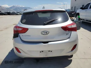2013 Hyundai Elantra z VIN KMHD35LE1DU094901, wystawiony jako Copart lot #55686685 z przebiegiem 107 319 mil mil oraz Szkoda całkowita • Salvage title. Historia ofert i sprzedaży dostępna na DreamBid. Obrazek 6.
