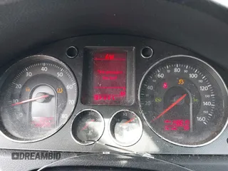 2006 Volkswagen Passat Lux z VIN WVWEK93C96P037140, wystawiony jako IAAI lot #41992259 z przebiegiem 148 819 mil mil oraz . Historia ofert i sprzedaży dostępna na DreamBid. Obrazek 7.