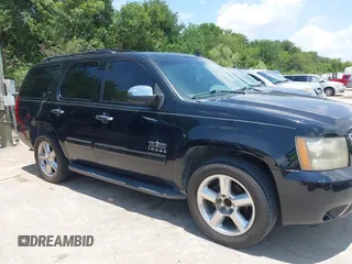 2011 Chevrolet Tahoe LT with VIN 1GNSCBE01BR389984, listed as a IAAI auction lot 42673033 with 289,294 mi miles and . Bid and sale history available at DreamBid. Image 13.