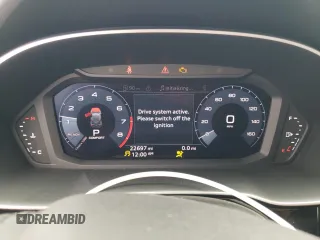 2019 Audi Q3 Premium Plus with VIN WA1BECF30K1067122, listed as a Copart auction lot 61161544 with 22,697 mi miles and Salvage Title. Bid and sale history available at carsss.com. Image 9.