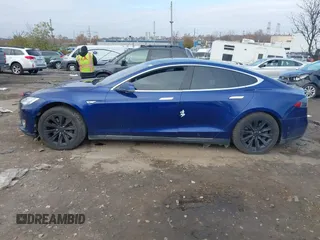 2016 Tesla Model S 90D with VIN 5YJSA1E21GF128362, listed as a IAAI auction lot 40891999 with 179,155 mi miles and . Bid and sale history available at DreamBid. Image 14.