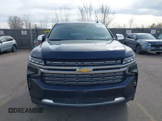 2022 Chevrolet Suburban Premier with VIN 1GNSKFKD5NR293216, listed as a IAAI auction lot 41778432 with 76,471 mi miles. Bid and sale history available at carsss.com. Image 12.