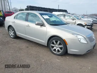 2010 Mercury Milan Premier with VIN 3MEHM0JA5AR639828, listed as a IAAI auction lot 41709923 with 121,941 mi miles. Bid and sale history available at carsss.com. Image 1.