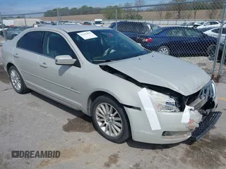 2008 Mercury Milan Premier with VIN 3MEHM08128R636563, listed as a IAAI auction lot 42143843 with 206,990 mi miles and . Bid and sale history available at DreamBid. Image 1.