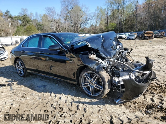 2018 Mercedes-Benz E with VIN WDDZF4KB8JA308367, listed as a Copart auction lot 52231795 with 71,352 mi miles and Salvage Title. Bid and sale history available at carsss.com. Image 4.