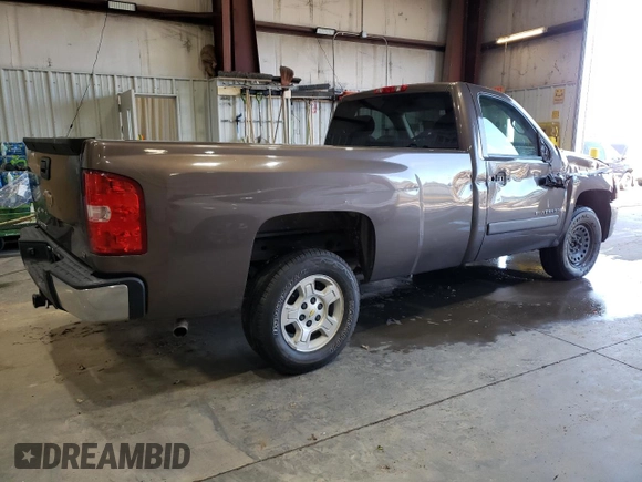 2008 Chevrolet Silverado 1500 Work Truck with VIN 1GCEC14018Z110656, listed as a Copart auction lot 47303285 with 134,914 mi miles and Salvage Title. Bid and sale history available at carsss.com. Image 3.