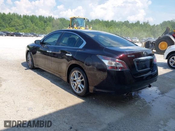 2013 Nissan Maxima SV with VIN 1N4AA5AP4DC825754, listed as a IAAI auction lot 42646672 with 145,480 mi miles and . Bid and sale history available at DreamBid. Image 3.