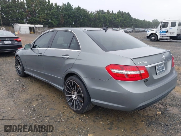 2011 Mercedes-Benz E 550 Luxury with VIN WDDHF9AB9BA407503, listed as a IAAI auction lot 42515013 with 216,419 mi miles and . Bid and sale history available at DreamBid. Image 3.