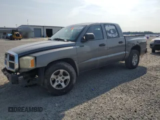 2006 Dodge Dakota SLT with VIN 1D7HW48K46S536094, listed as a Copart auction lot 59379625 with 139,591 mi miles and Salvage title. Bid and sale history available at DreamBid. Image 1.