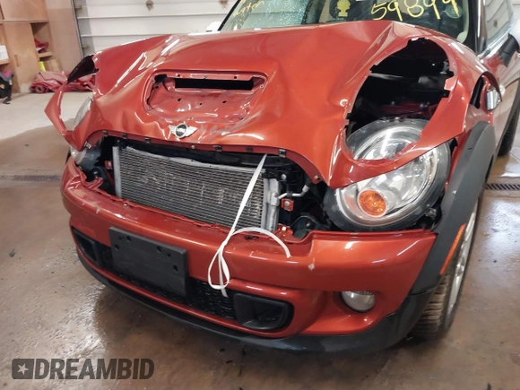2011 MINI Hardtop S with VIN WMWSV3C52BTY13177, listed as a IAAI auction lot 41859894 with 92,168 mi miles and . Bid and sale history available at DreamBid. Image 6.