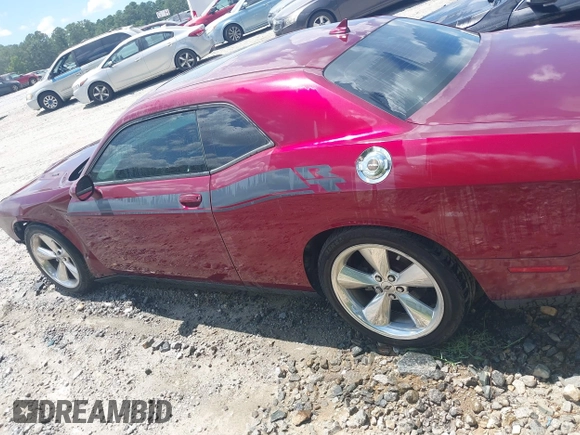 2018 Dodge Challenger R/T with VIN 2C3CDZBT4JH183613, listed as a IAAI auction lot 42736300 with 176,851 mi miles and . Bid and sale history available at DreamBid. Image 14.