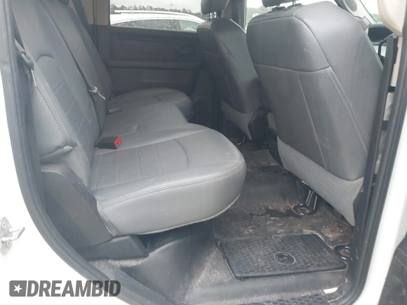 2018 Ram 2500 Tradesman with VIN 3C6UR5HJ8JG359506, listed as a IAAI auction lot 41588764 with 80,245 mi miles and . Bid and sale history available at DreamBid. Image 8.