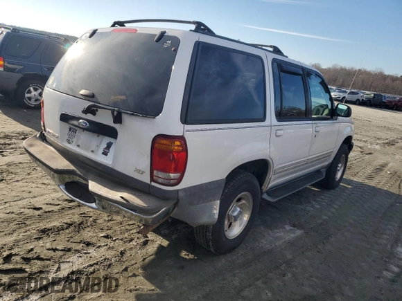 1999 Ford Explorer with VIN 1FMZU32X9XUC34675, listed as a Copart auction lot 45365025 with 160,424 mi miles and Salvage title. Bid and sale history available at DreamBid. Image 3.
