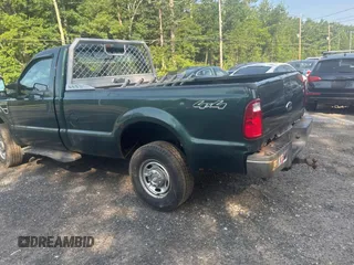 2010 Ford F-250 XL with VIN 1FTNF2B58AEB41220, listed as a Copart auction lot 62261645 with 137,000 mi miles and Clean title. Bid and sale history available at DreamBid. Image 3.