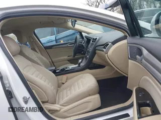 2014 Ford Fusion SE with VIN 3FA6P0H79ER213582, listed as a IAAI auction lot 41925994 with 75,112 mi miles. Bid and sale history available at carsss.com. Image 5.