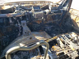 2004 Nissan Titan LE with VIN 1N6AA07A64N566170, listed as a Copart auction lot 48197775 with Not Provided miles and Non Repairable. Bid and sale history available at DreamBid. Image 8.
