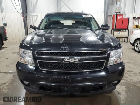 2009 Chevrolet Suburban LT w/2LT with VIN 1GNFK26319J124911, listed as a Copart auction lot 53263455 with 215,826 mi miles and Salvage Title. Bid and sale history available at carsss.com. Image 5.