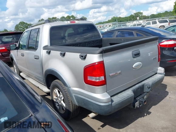 2007 Ford Explorer Sport Trac XLT with VIN 1FMEU51K47UA09905, listed as a IAAI auction lot 42540136 with 157,004 mi miles and . Bid and sale history available at DreamBid. Image 3.