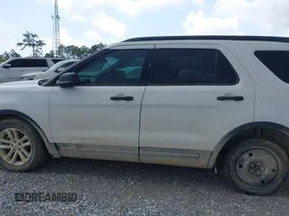 2017 Ford Explorer with VIN 1FM5K7B81HGD39604, listed as a IAAI auction lot 42034589 with 126,218 mi miles and . Bid and sale history available at DreamBid. Image 14.