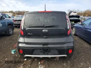 2018 Kia Soul + with VIN KNDJP3A5XJ7888650, listed as a Copart auction lot 76818224 with 82,365 mi miles and Salvage Title. Bid and sale history available at DreamBid. Image 6.