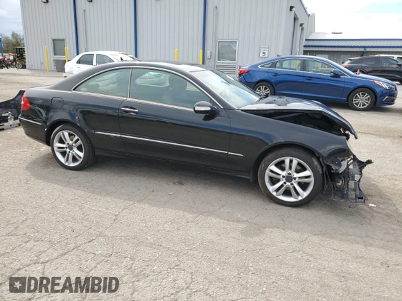 2008 Mercedes-Benz CLK 350 with VIN WDBTJ56H68F238690, listed as a Copart auction lot 72614554 with 116,216 mi miles and Salvage Title. Bid and sale history available at DreamBid. Image 4.