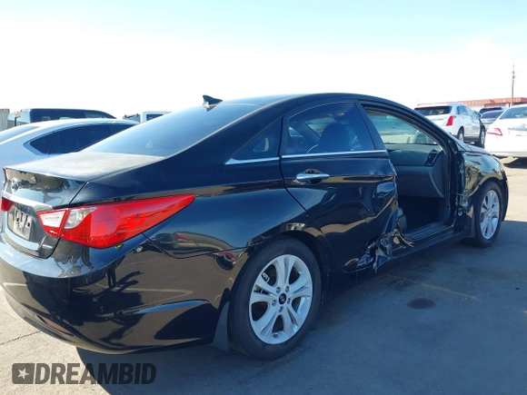 2012 Hyundai Sonata SE z VIN 5NPEC4AC6CH423122, wystawiony jako IAAI lot #41879178 z przebiegiem 64 681 mil mil oraz . Historia ofert i sprzedaży dostępna na DreamBid. Obrazek 6.