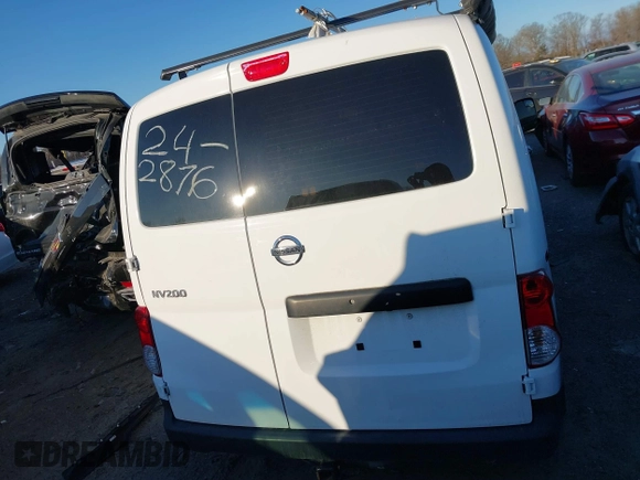 2021 Nissan NV200 SV z VIN 3N6CM0KN8MK706221, wystawiony jako IAAI lot #41032178 z przebiegiem Nie podano mil oraz . Historia ofert i sprzedaży dostępna na DreamBid. Obrazek 16.