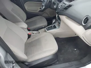 2015 Ford Fiesta SE with VIN 3FADP4BJ7FM136387, listed as a IAAI auction lot 41671370 with 181,973 mi miles. Bid and sale history available at carsss.com. Image 5.
