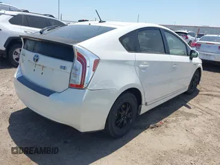 2013 Toyota Prius One with VIN JTDKN3DU4D5588812, listed as a IAAI auction lot 42028250 with 120,521 mi miles. Bid and sale history available at carsss.com. Image 4.