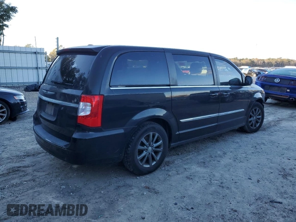 2015 Chrysler Town & Country S with VIN 2C4RC1HG5FR627653, listed as a Copart auction lot 87235414 with 103,684 mi miles and Salvage Title. Bid and sale history available at DreamBid. Image 3.