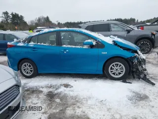 2017 Toyota Prius Plus z VIN JTDKARFP2H3033770, wystawiony jako IAAI lot #41554723 z przebiegiem 58 020 mil mil oraz . Historia ofert i sprzedaży dostępna na DreamBid. Obrazek 14.