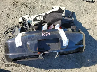 2006 Porsche Cayman S с VIN WP0AB29866U782423, выставлен на аукционе Copart как лот 87725325 с пробегом 51 686 миль миль и Списание • Salvage title. История ставок и продаж доступна на DreamBid. Изображение 12.