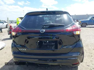 2022 Nissan Kicks S with VIN 3N1CP5BV3NL514002, listed as a IAAI auction lot 41824220 with 57,881 mi miles. Bid and sale history available at carsss.com. Image 16.
