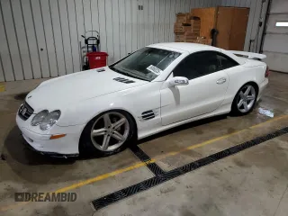 2004 Mercedes-Benz SL 500 z VIN WDBSK75F84F068234, wystawiony jako Copart lot #56860035 z przebiegiem Nie podano mil oraz Czysty tytuł • Clean title. Historia ofert i sprzedaży dostępna na DreamBid. Obrazek 1.