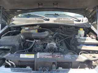 2005 Jeep Liberty Limited with VIN 1J8GL58K05W711624, listed as a Copart auction lot 62479315 with 138,904 mi miles and Salvage title. Bid and sale history available at DreamBid. Image 12.